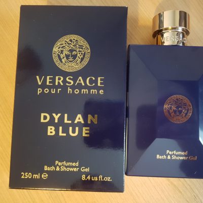 Versace pour homme dylan blue eau de toilette.