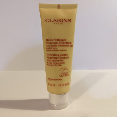 Clarins Hydrating Gentle Foaming Cleanser, 125ml - Image 2