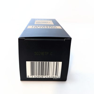 Lynx Signature Oud Wood & Dark Vanilla Daily Fragrance, 100ml - Image 3