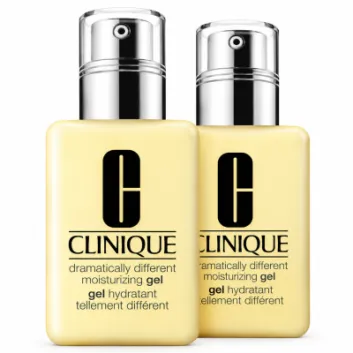 Three yellow bottles of 3x Clinique Dramatically Different Moisturizing Gel, Combination/Oily 125ml with pump dispensers are displayed side by side on a white background.